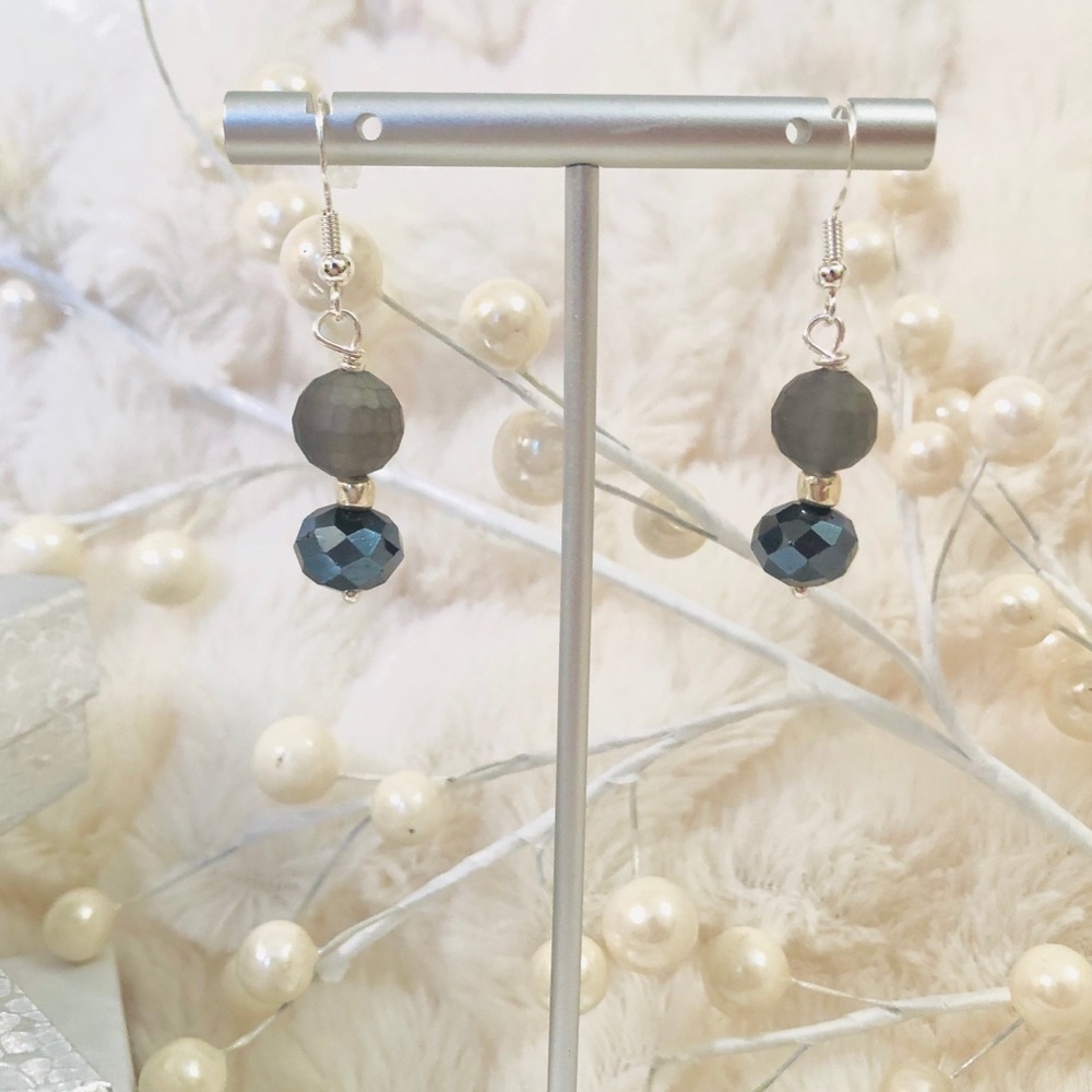 Sterling Silver Earrings Matte Grey Genuine Crystal Modern Chic French Chic - Picture 9 of 13